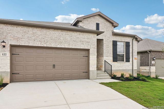 122 Barton Point, Cibolo, TX 78108