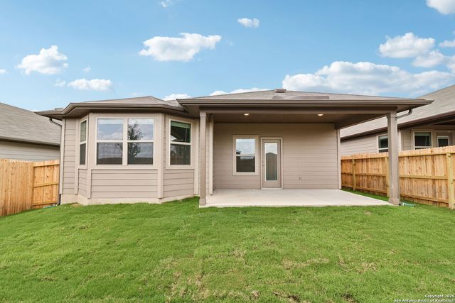 122 Barton Point, Cibolo, TX 78108