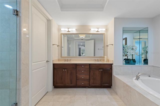 300 BEACH DRIVE NE 302, St Petersburg, FL 33701