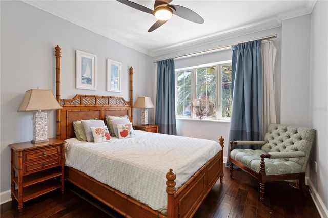 300 BEACH DRIVE NE 302, St Petersburg, FL 33701