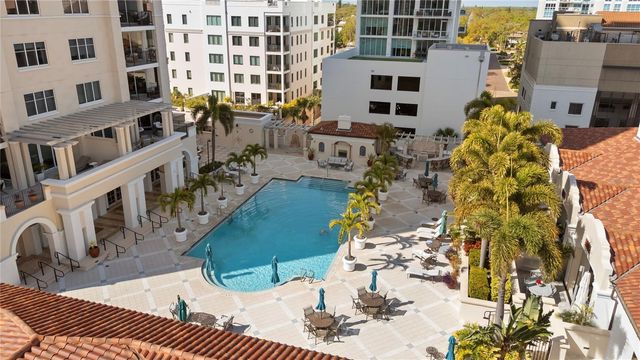 300 BEACH DRIVE NE 302, St Petersburg, FL 33701