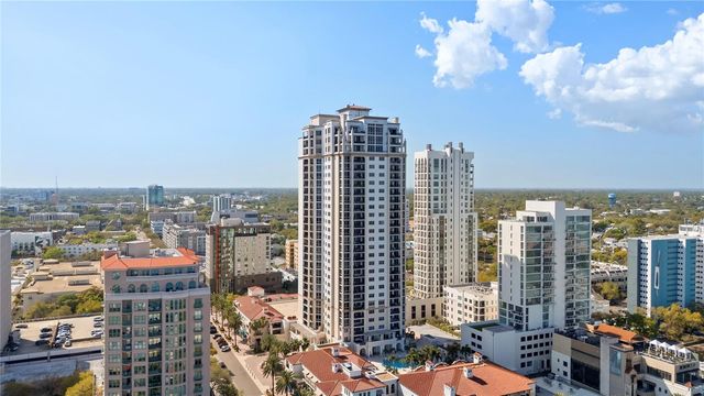 300 BEACH DRIVE NE 302, St Petersburg, FL 33701