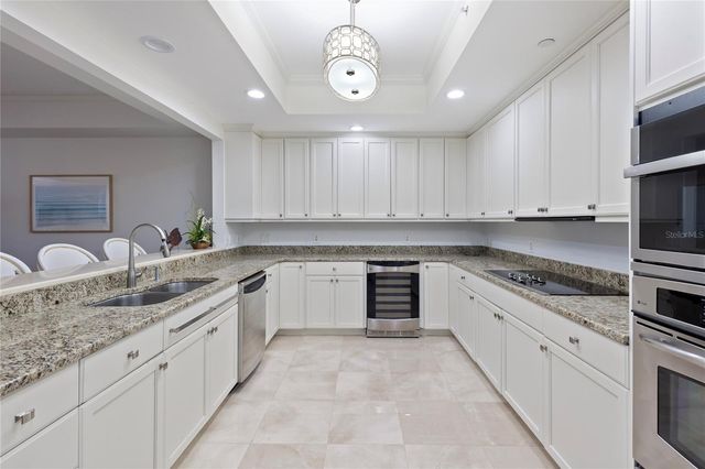 300 BEACH DRIVE NE 302, St Petersburg, FL 33701