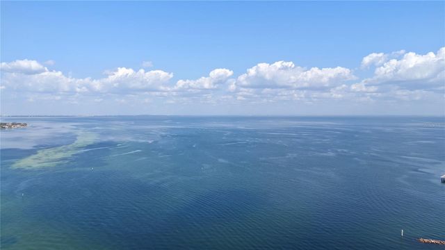 300 BEACH DRIVE NE 302, St Petersburg, FL 33701