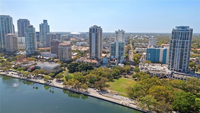 300 BEACH DRIVE NE 302, St Petersburg, FL 33701