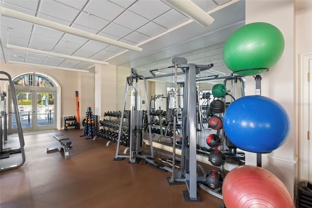 300 BEACH DRIVE NE 302, St Petersburg, FL 33701