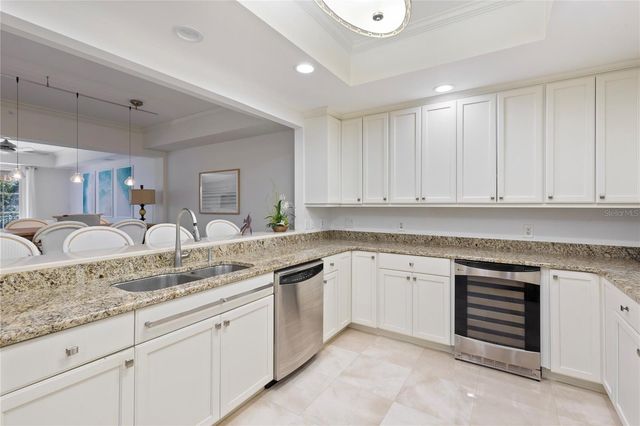 300 BEACH DRIVE NE 302, St Petersburg, FL 33701