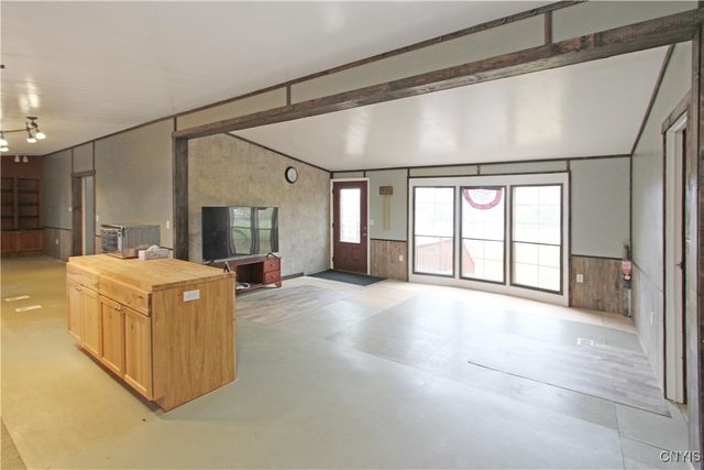 7571 Snell Road, New Bremen, NY 13367