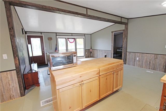 7571 Snell Road, New Bremen, NY 13367