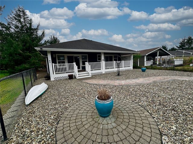 248 Chaparral Street SE, Ocean Shores, WA 98569