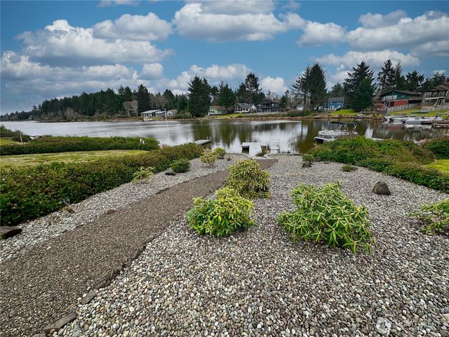 248 Chaparral Street SE, Ocean Shores, WA 98569