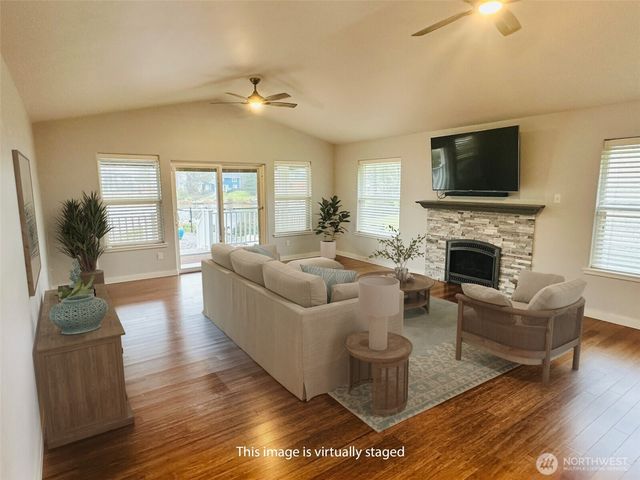 248 Chaparral Street SE, Ocean Shores, WA 98569