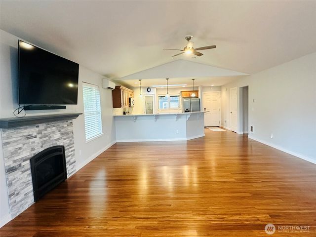 248 Chaparral Street SE, Ocean Shores, WA 98569