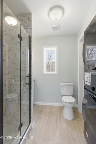 39 Blue Jay Drive, Toms River, NJ 08755