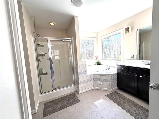 1302 Ida Woods Lane, Lawrenceville, GA 30045