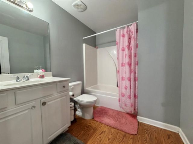 1302 Ida Woods Lane, Lawrenceville, GA 30045