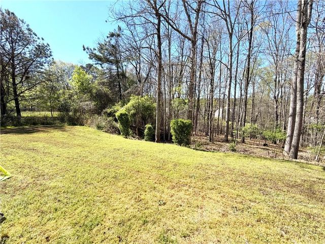 1302 Ida Woods Lane, Lawrenceville, GA 30045