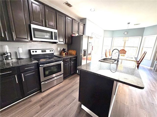 1302 Ida Woods Lane, Lawrenceville, GA 30045