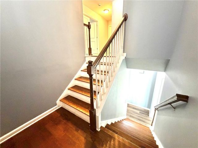 1302 Ida Woods Lane, Lawrenceville, GA 30045