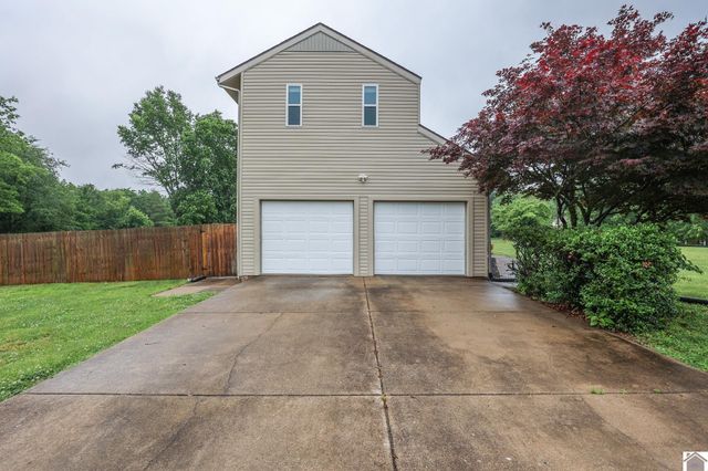 5200 Jewell Ln, Paducah, KY 42001