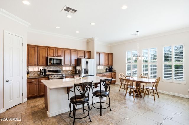 6729 S BANNING Street, Gilbert, AZ 85298