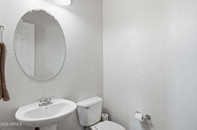 6729 S BANNING Street, Gilbert, AZ 85298