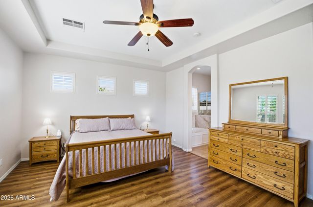 6729 S BANNING Street, Gilbert, AZ 85298