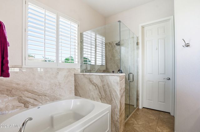 6729 S BANNING Street, Gilbert, AZ 85298