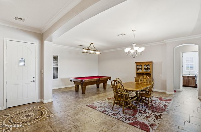 6729 S BANNING Street, Gilbert, AZ 85298