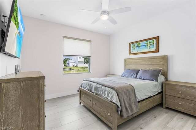 300 Chiquita BLVD N, Cape Coral, FL 33993
