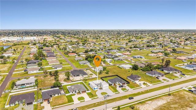 300 Chiquita BLVD N, Cape Coral, FL 33993