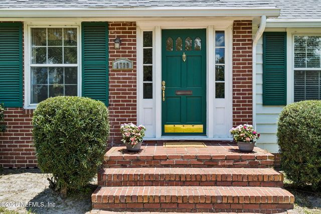 1729 DOGWOOD Place, Jacksonville, FL 32210