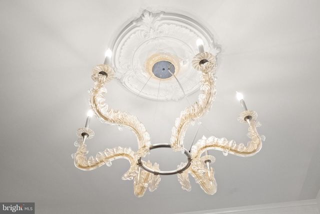 4613 CHARLESTON TER NW, Washington, DC 20007