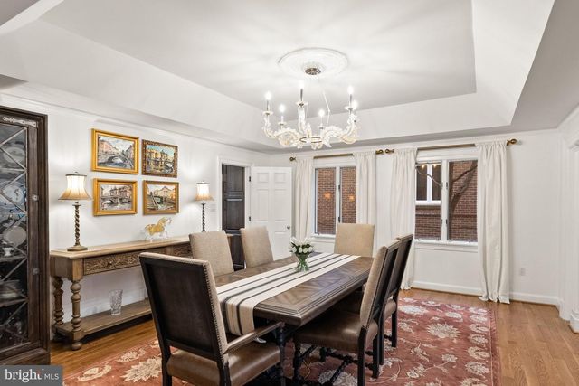 4613 CHARLESTON TER NW, Washington, DC 20007