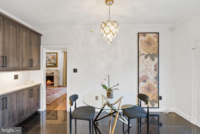 4613 CHARLESTON TER NW, Washington, DC 20007