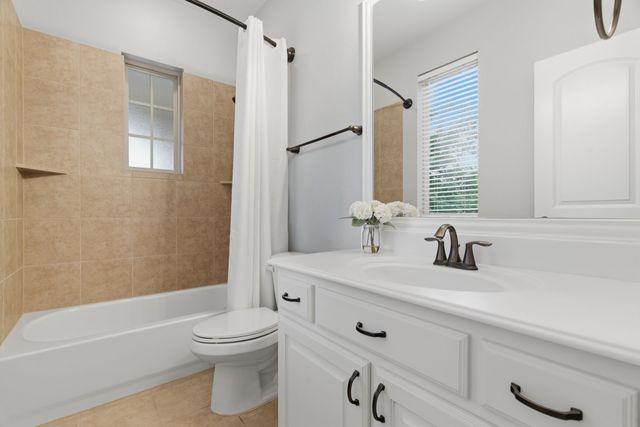 740 Sheldon Road, Lantana, TX 76226