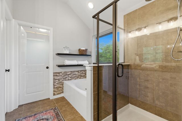 740 Sheldon Road, Lantana, TX 76226