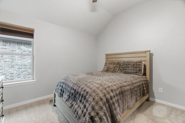 740 Sheldon Road, Lantana, TX 76226