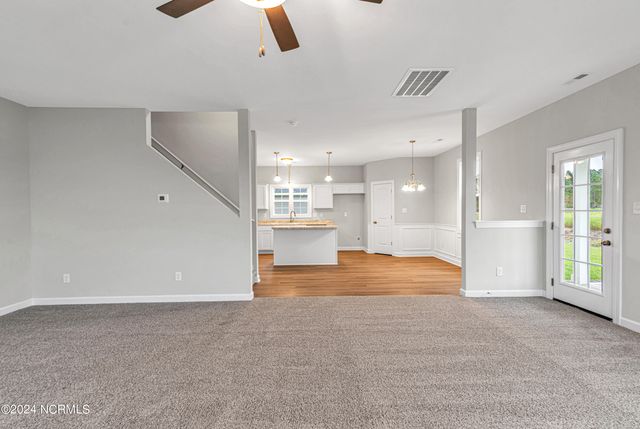 1229 Inner Banks Lane, Jacksonville, NC 28546