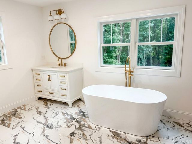 194 South Road, Holmes, NY 12531