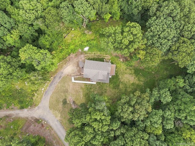 194 South Road, Holmes, NY 12531