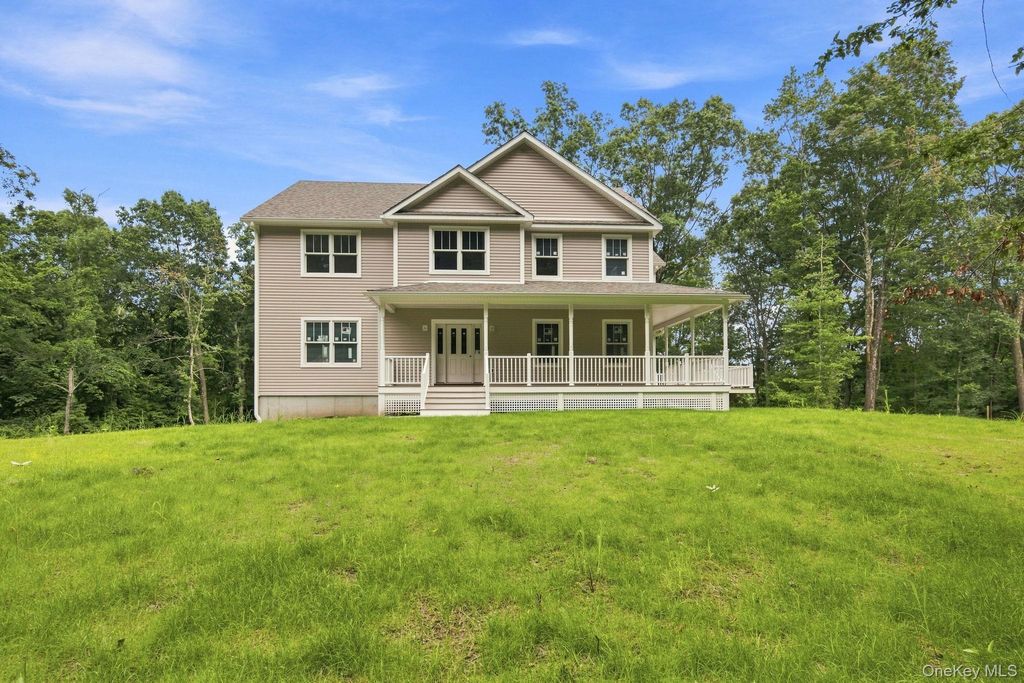 194 South Road, Holmes, NY 12531