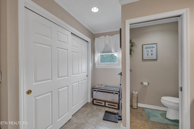 1737 Oakdale Drive, Dandridge, TN 37725