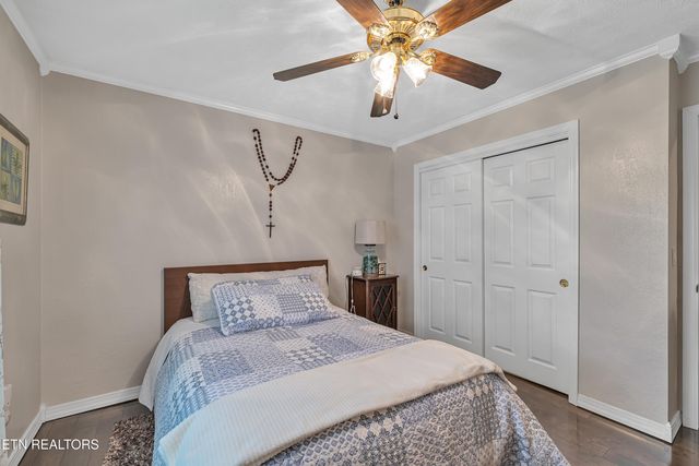 1737 Oakdale Drive, Dandridge, TN 37725