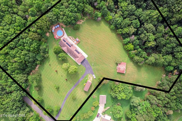 1737 Oakdale Drive, Dandridge, TN 37725