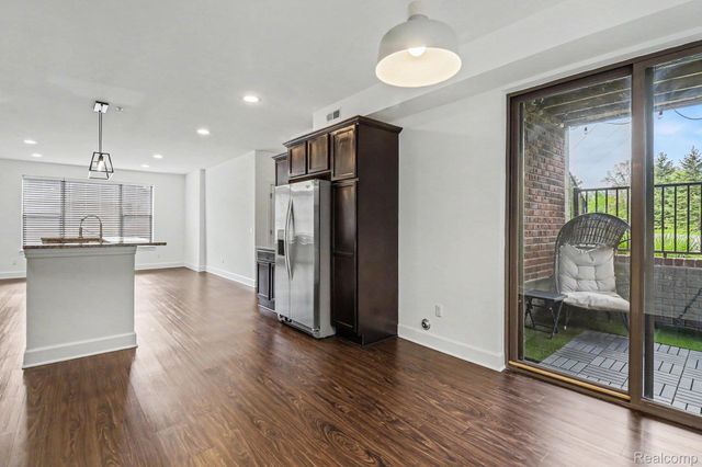 1250 DIAMOND Court E, Royal Oak, MI 48067