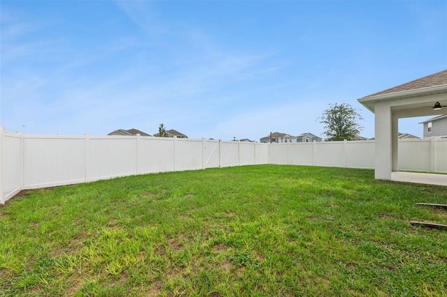 6941 DILLY LAKE AVENUE, Groveland, FL 34736