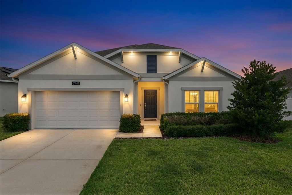 6941 DILLY LAKE AVENUE, Groveland, FL 34736
