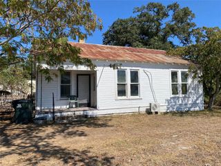 700 Highway 290 E, Elgin, TX 78621
