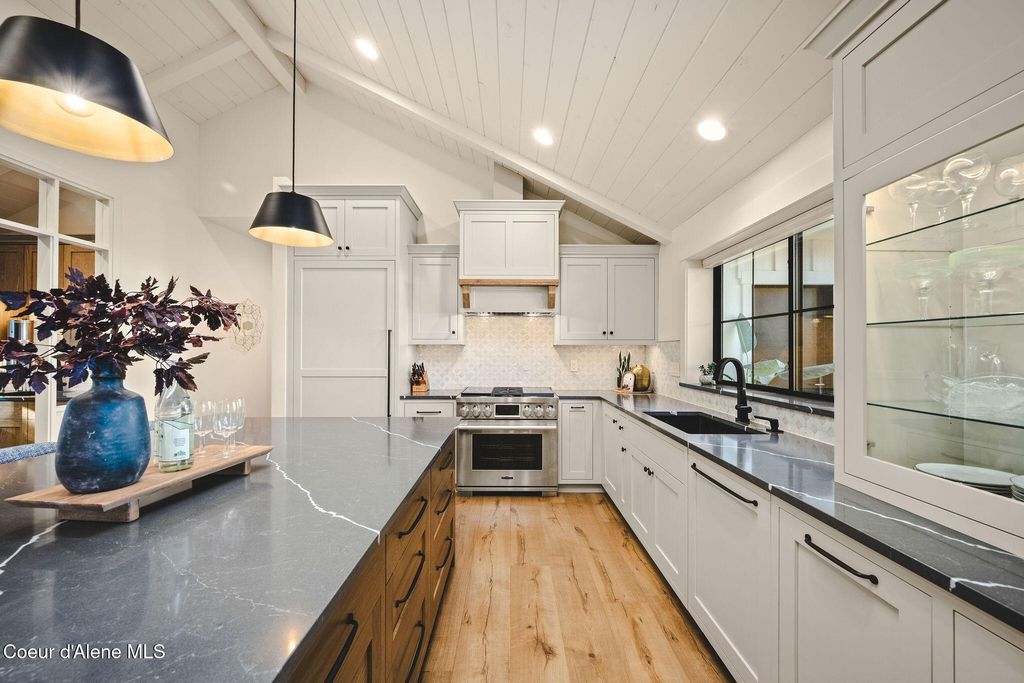 6520 N Colfax St, Dalton Gardens, ID 83815 photo 19